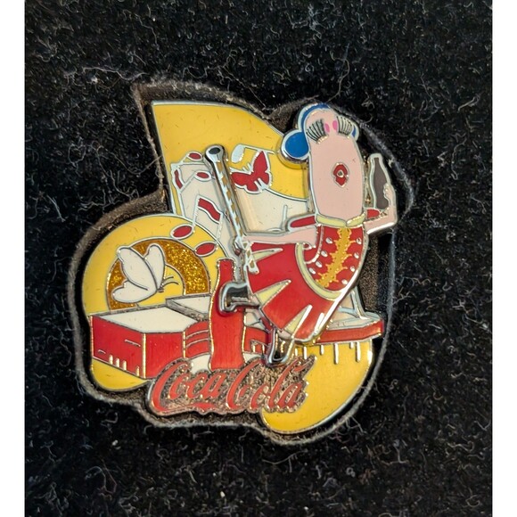 Coca-Cola Pin Set Of 6 "Happiness Factory" in Box Limited Edition Shanghai Expo - Picture 8 of 16